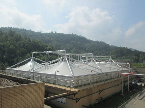 1-210303103I2254.jpg